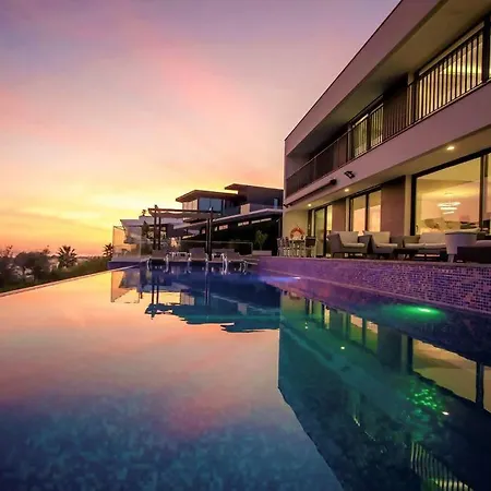 Luxury Modern Aguia Mar Stunning Sea View * البوفيرا