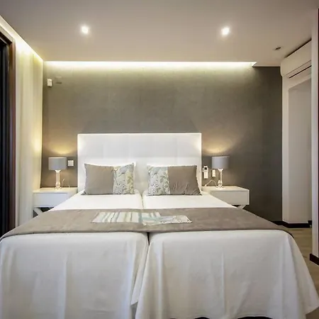 Luxury Modern Aguia Mar Stunning Sea View * Албуфейра