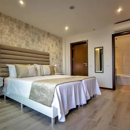 Luxury Modern Aguia Mar Stunning Sea View *