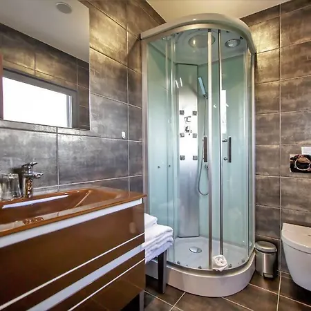 Luxury Modern Aguia Mar Stunning Sea View Villa *