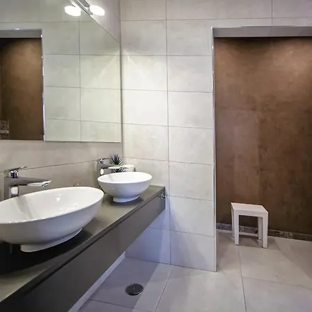 Luxury Modern Aguia Mar Stunning Sea View Villa