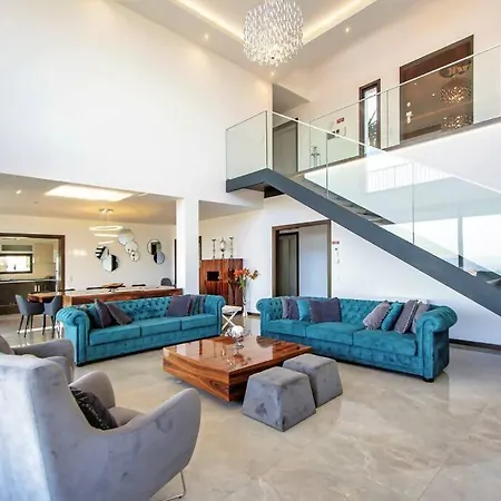 Villa Luxury Modern Aguia Mar Stunning Sea View