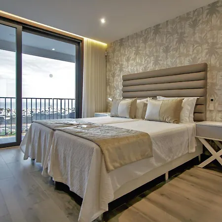 Luxury Modern Aguia Mar Stunning Sea View 빌라 *