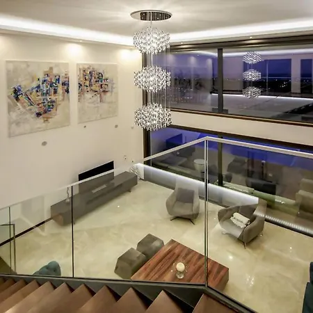 Villa Luxury Modern Aguia Mar Stunning Sea View